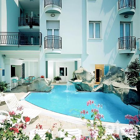 Residence Le Vele Κατόλικα Εξωτερικό φωτογραφία