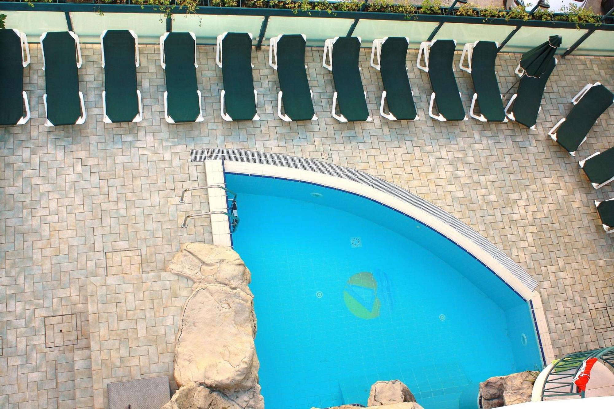 Residence Le Vele Κατόλικα Εξωτερικό φωτογραφία