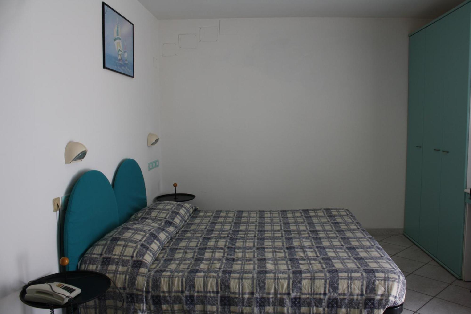 Residence Le Vele Κατόλικα Δωμάτιο φωτογραφία